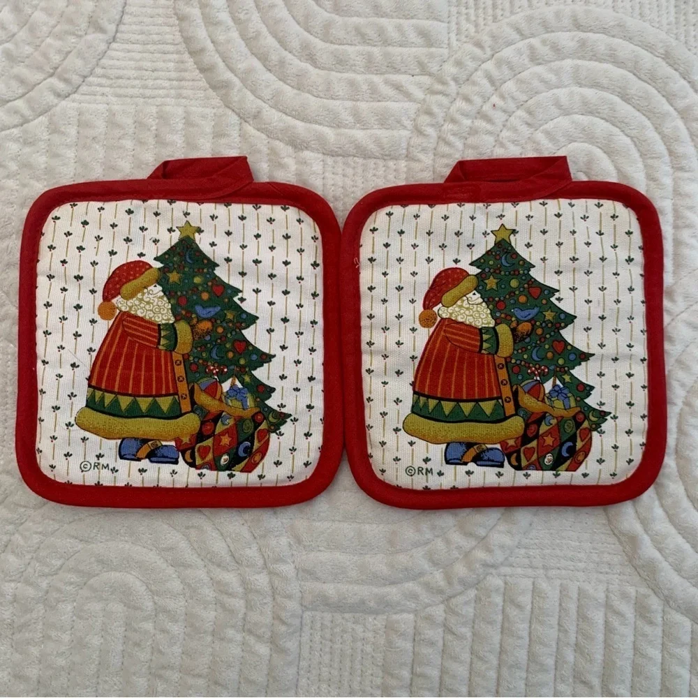 Vintage Christmas Santa Pot Holders Set